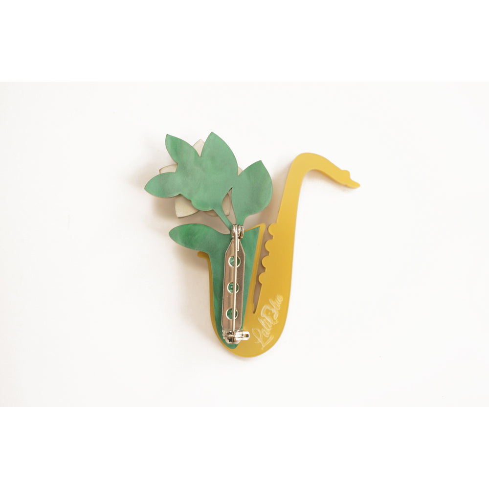 Saxophone Brooch by Laliblue