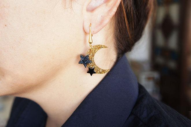 Hand and Moon Earrings by Laliblue