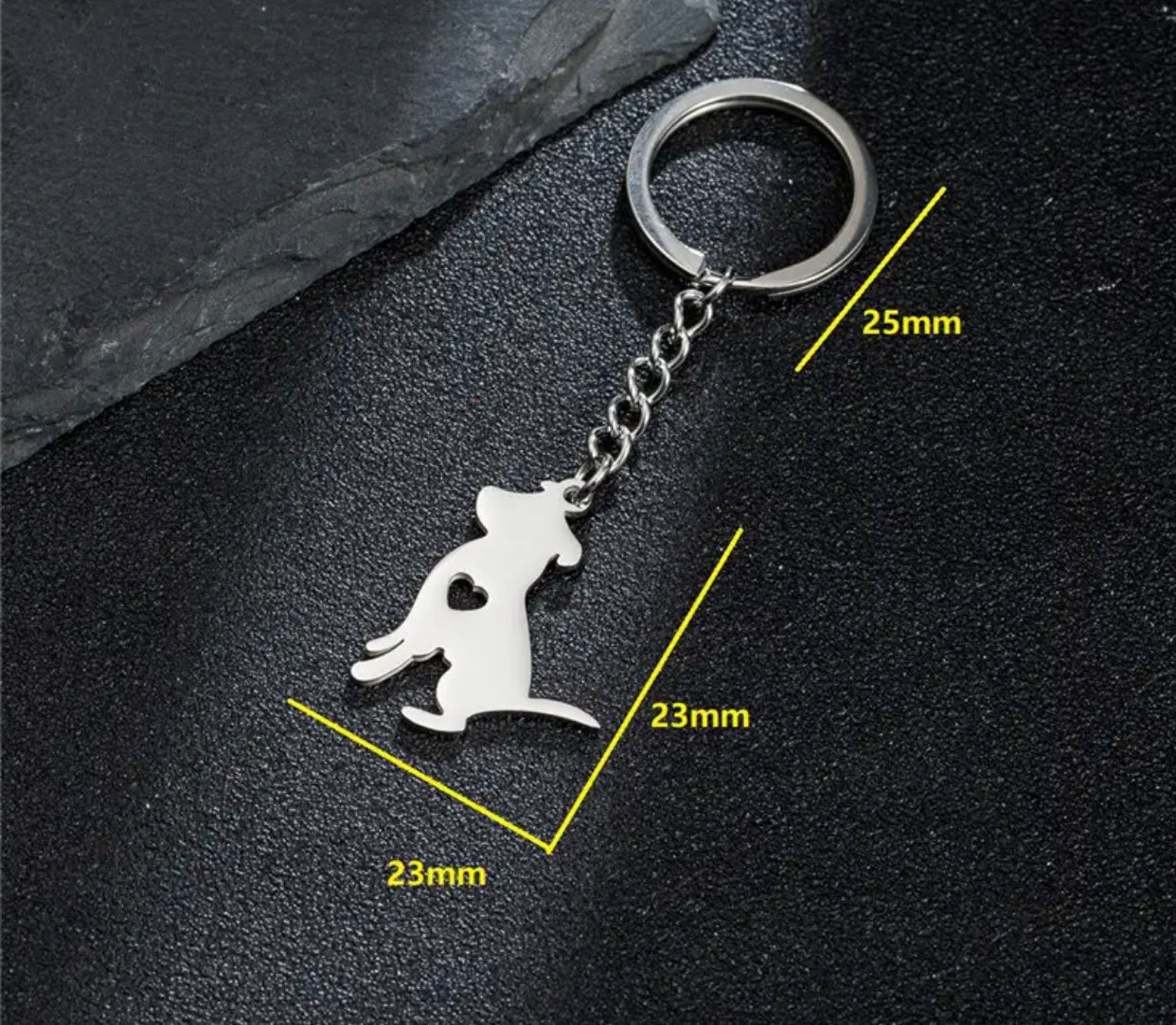 Keychain - Sitting Heart Dog