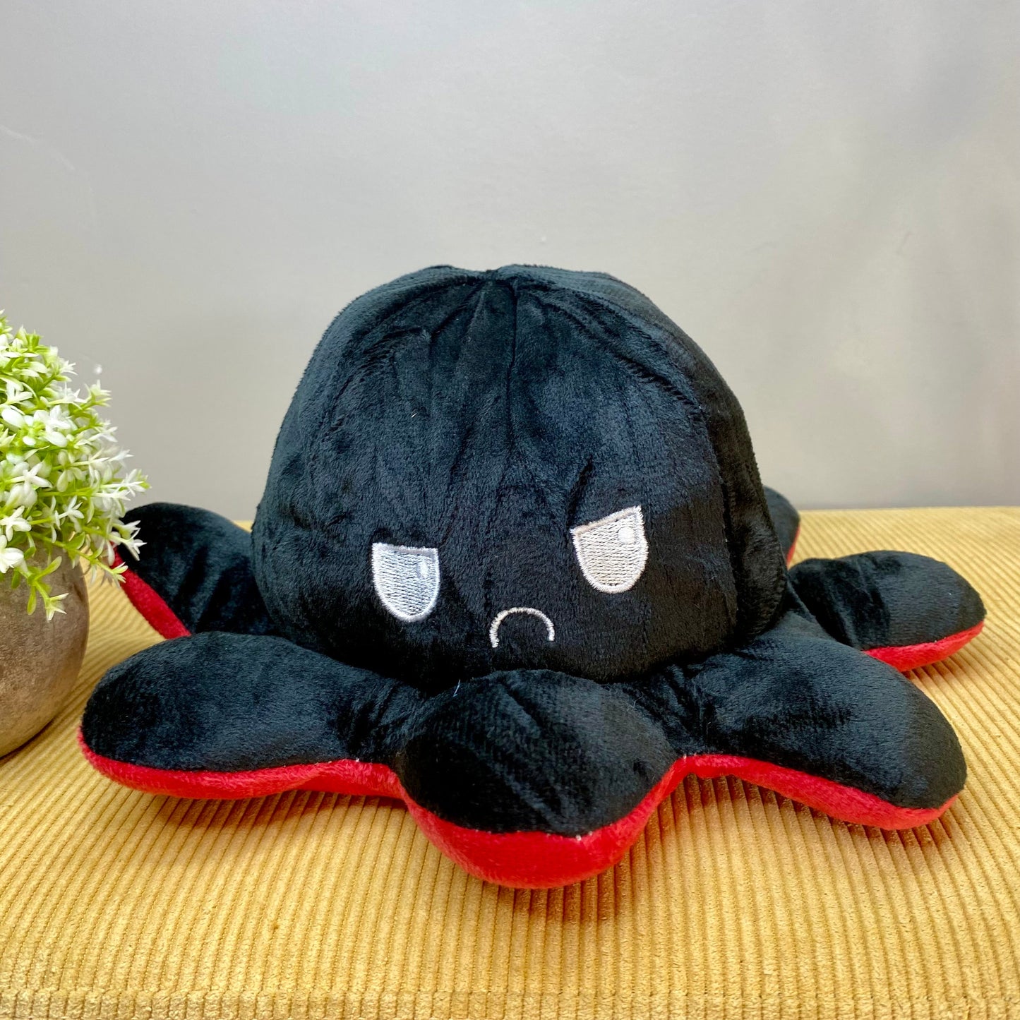 Moody Octopus Toy XL