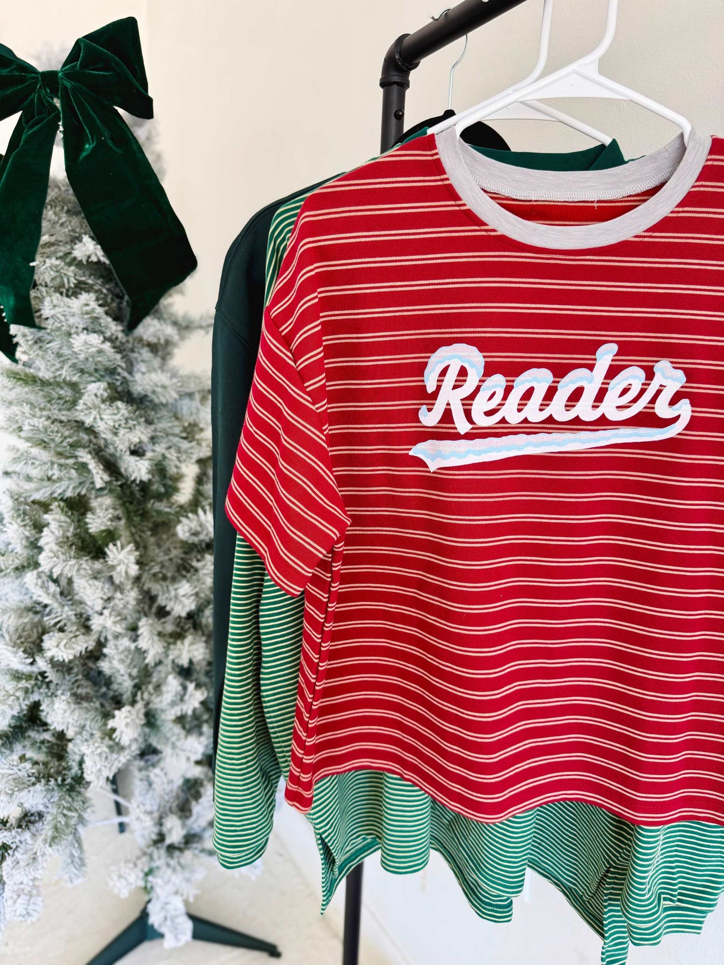 Snowy Reader Striped Boxy Top