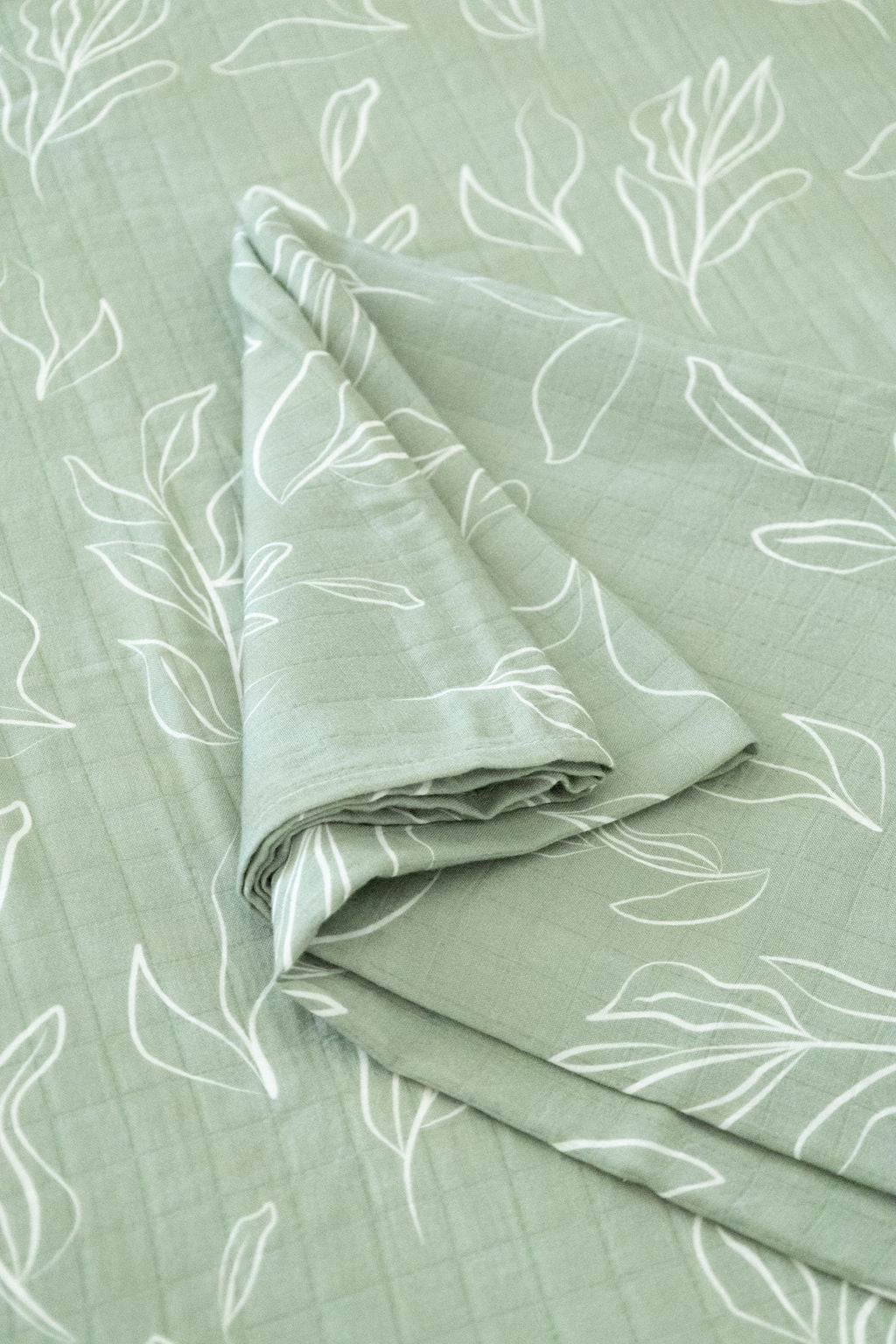 Organic Bamboo Cotton Blend Crib Sheet in Natural Oasis Willow