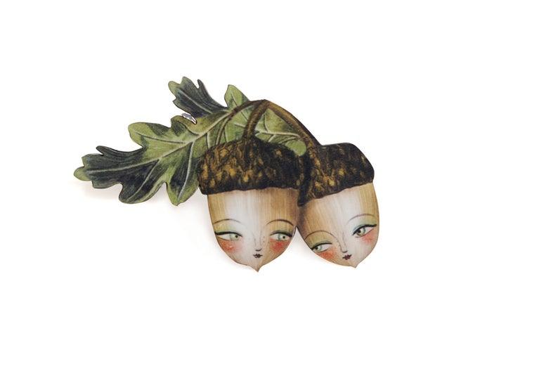 Acorns Brooch by Laliblue