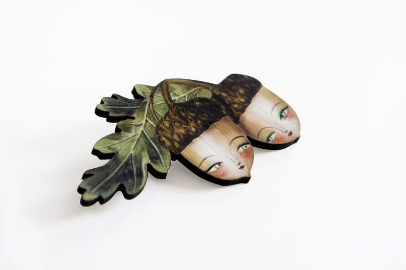 Acorns Brooch by Laliblue