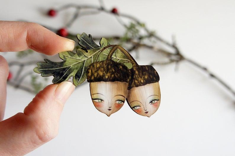 Acorns Brooch by Laliblue
