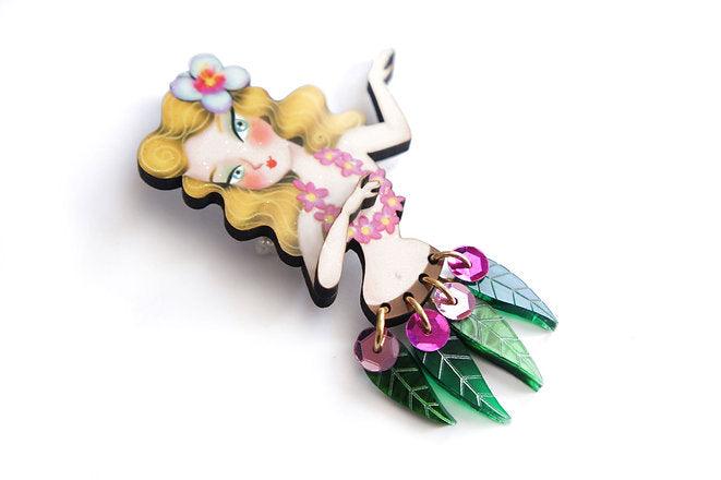 Blonde Hula Girl Brooch by Laliblue