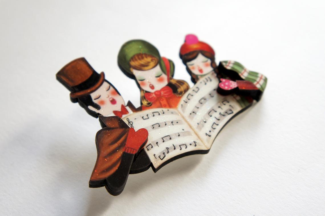 Christmas Carols Brooch by Laliblue