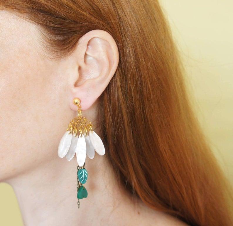Daisies Petals Earrings by Laliblue