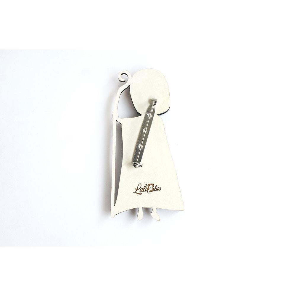 Death Scout Girl Brooch by Laliblue