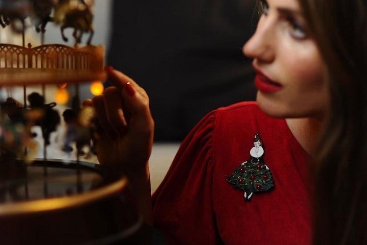 Girl with Christmas Tree Dress Brooch by Laliblue