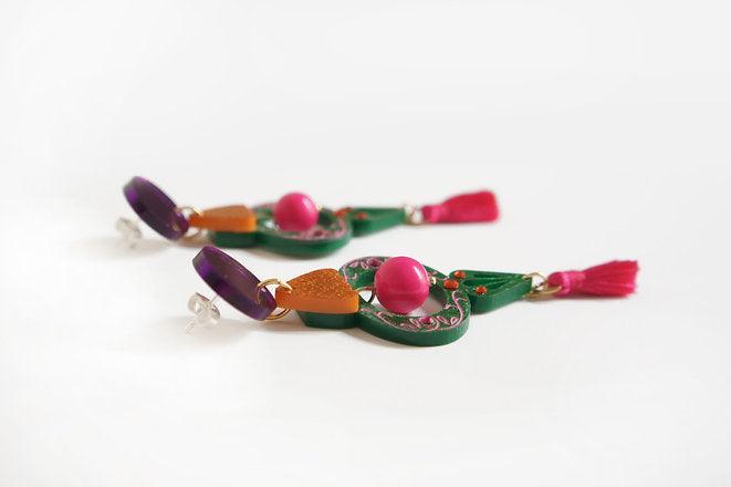 Green Christmas Ornament Earrings by Laliblue