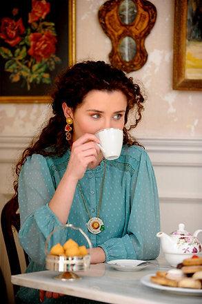 Green Teacup Necklace by Laliblue