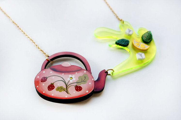 Green Teapot Necklace by Laliblue