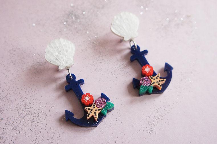 Nautical Anchor Earrings by Laliblue