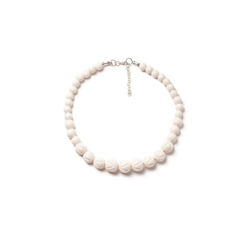 Salty Heavy Carve Bead Necklace by Splendette